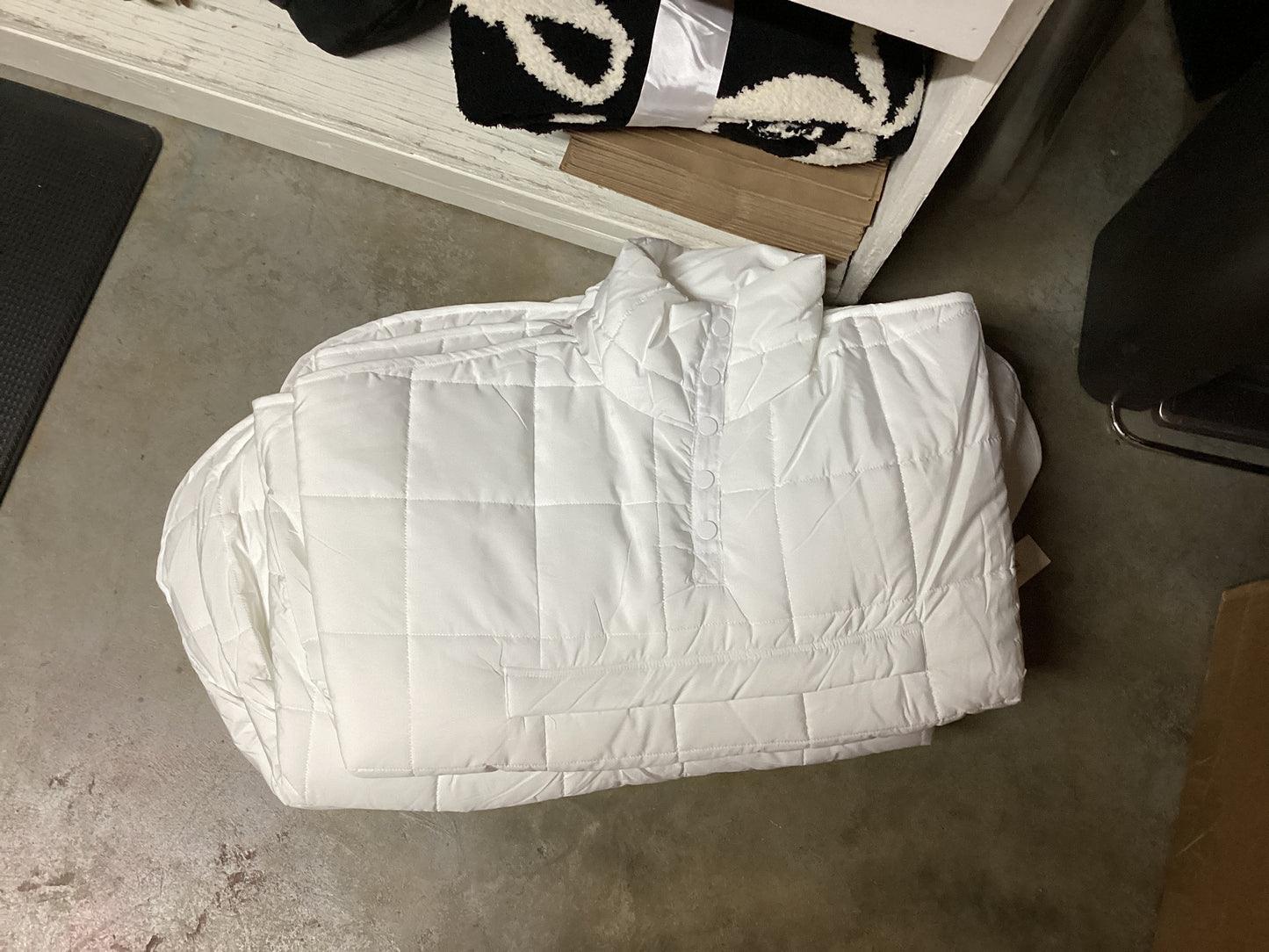 PUFFER PULLOVER JACKET