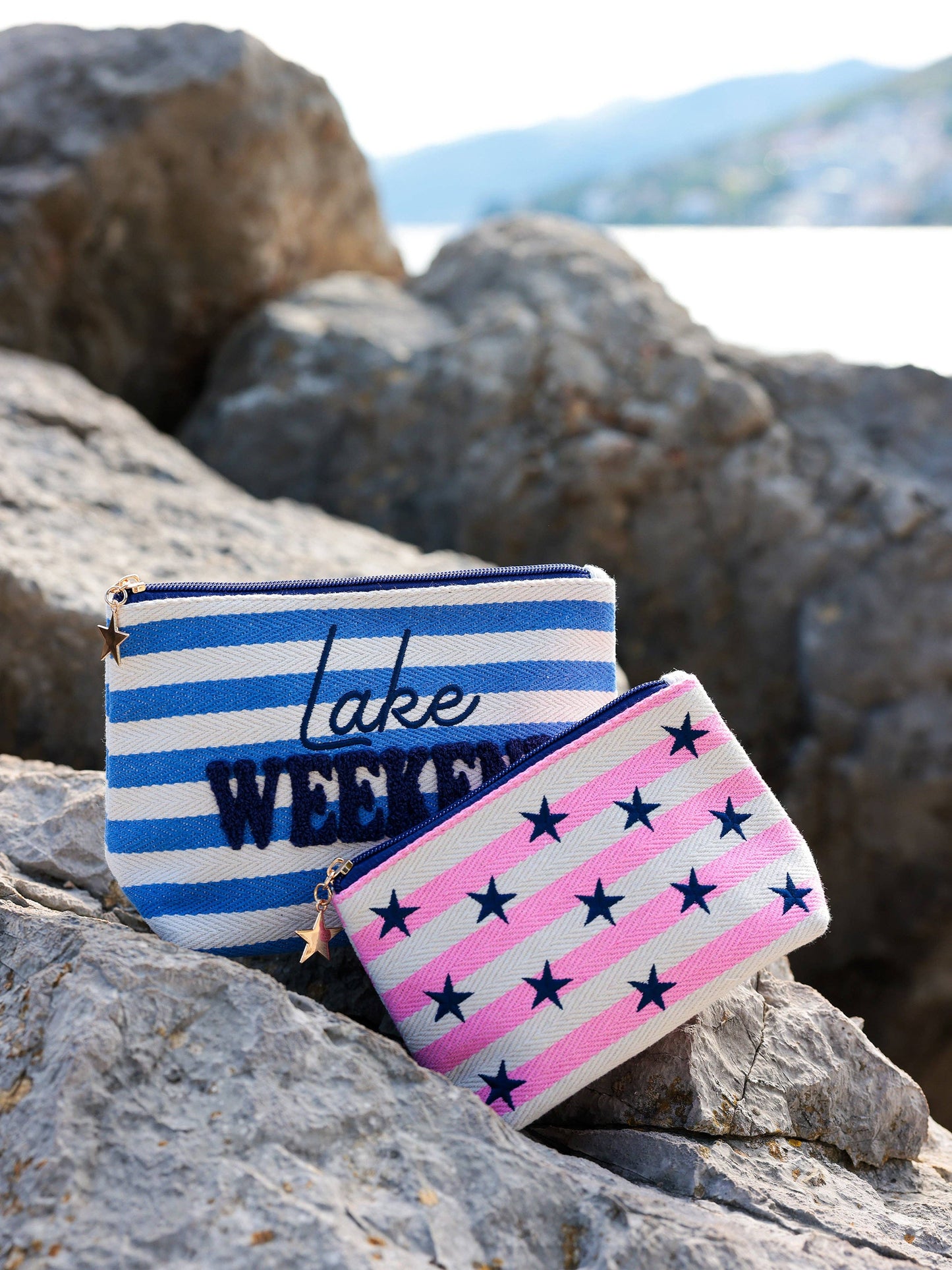 Shiraleah - MORGAN "LAKE WEEKEND" LARGE ZIP POUCH, BLUE