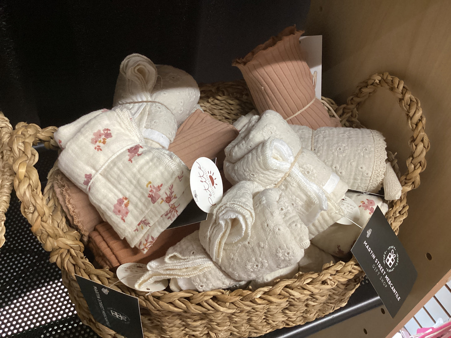 Petite Evelina Burp Cloths