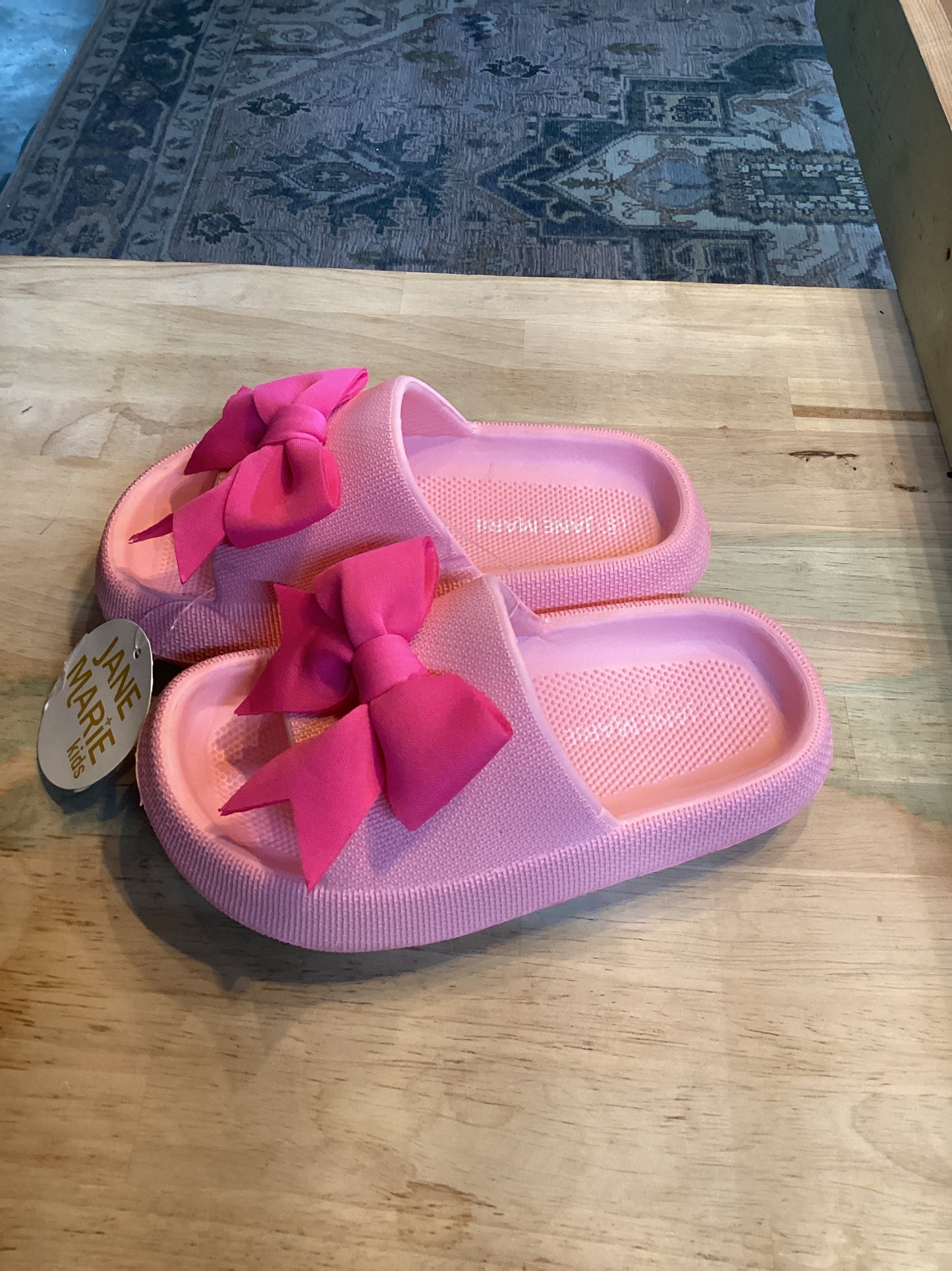 JM kids pink bow sandal