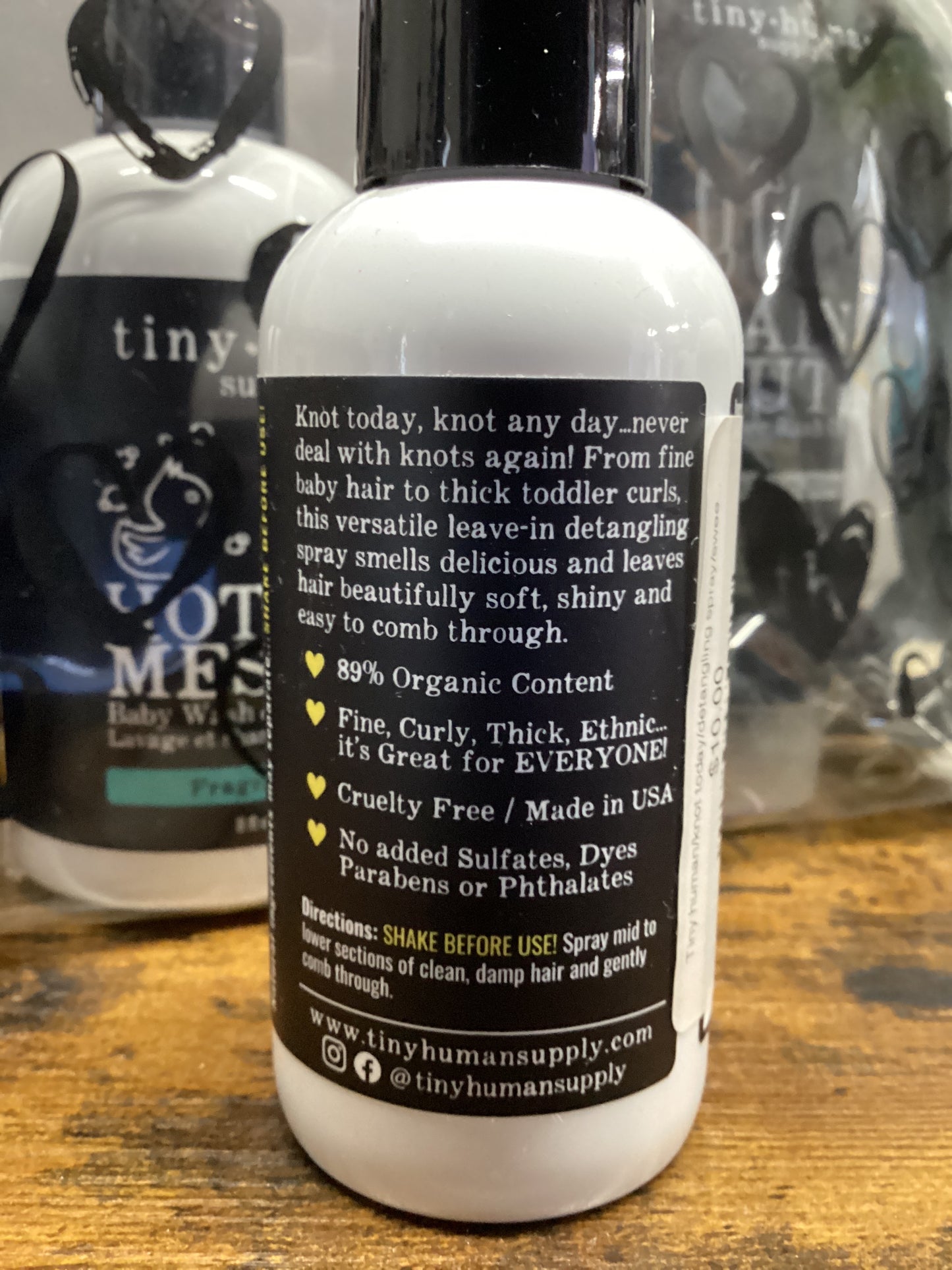 Tiny human/knot today/detangling spray/sweet pineapple