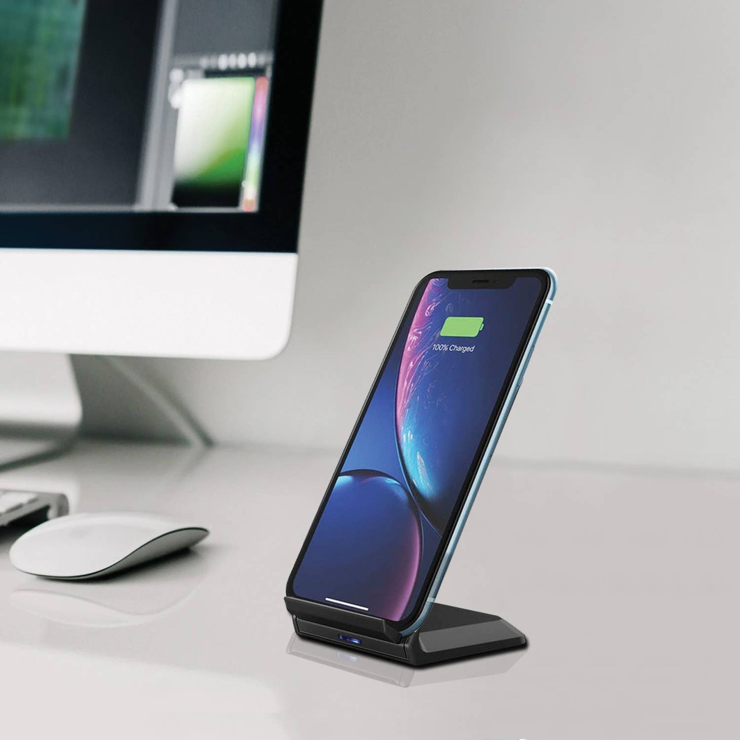 Funky Rico Inc - Wireless Charging Stand -Black
