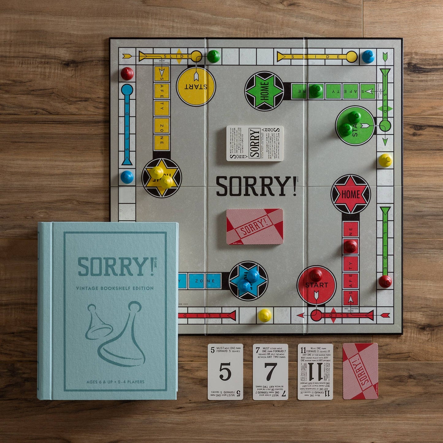 WS Game Company - Sorry! Vintage Bookshelf Edition