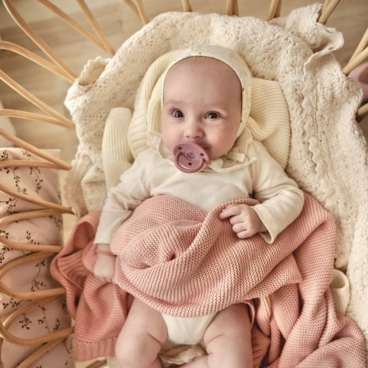 Bleu La La - 100% Organic Luxury Cotton Swaddle Receiving Baby Blanket