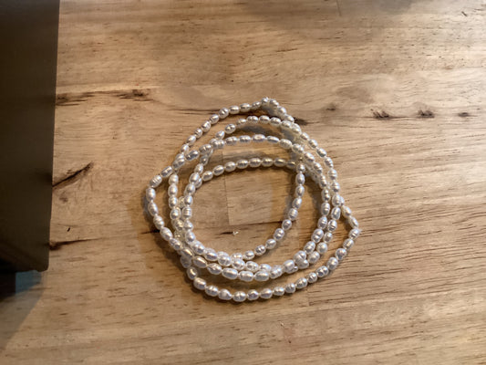 Pearl bracelet-small
