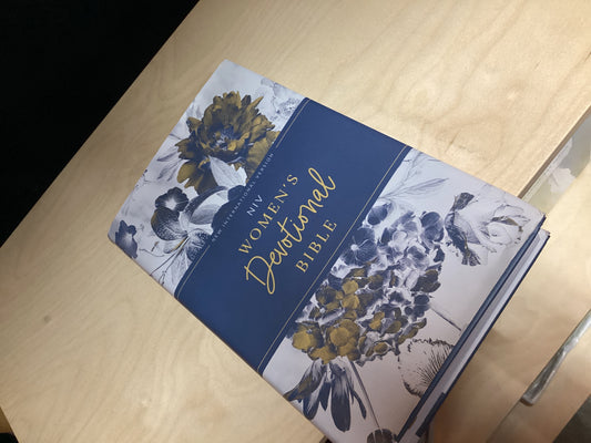 NIV WOMENS DEVOTIONAL BIBLE