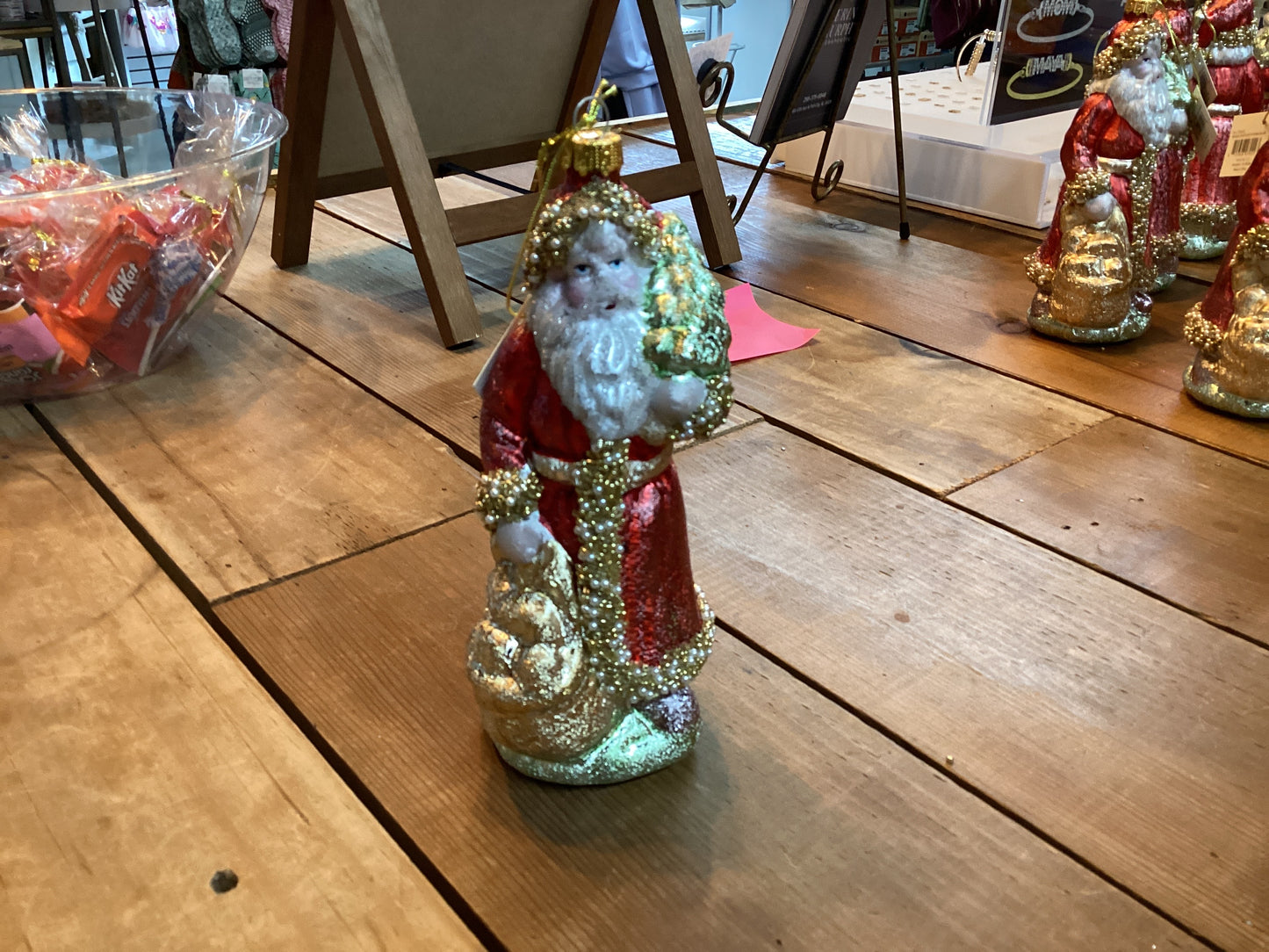 Tradecie Santa w animals blown ornament