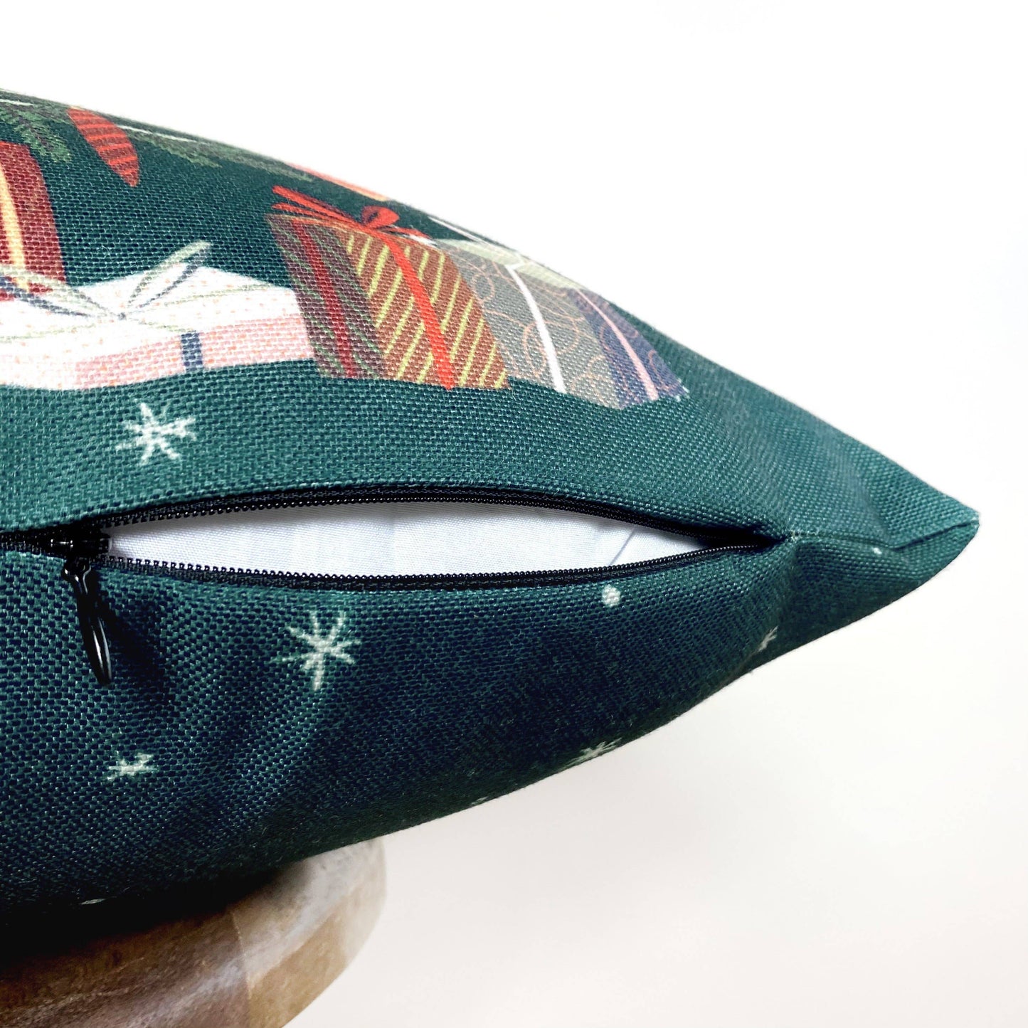 UniikPillows - Green Nordic Pine Christmas Tree | Pillow Cover | Personalized Gift | Rustic Christmas Decor | Best Friend Christmas Gift | Christmas Gift