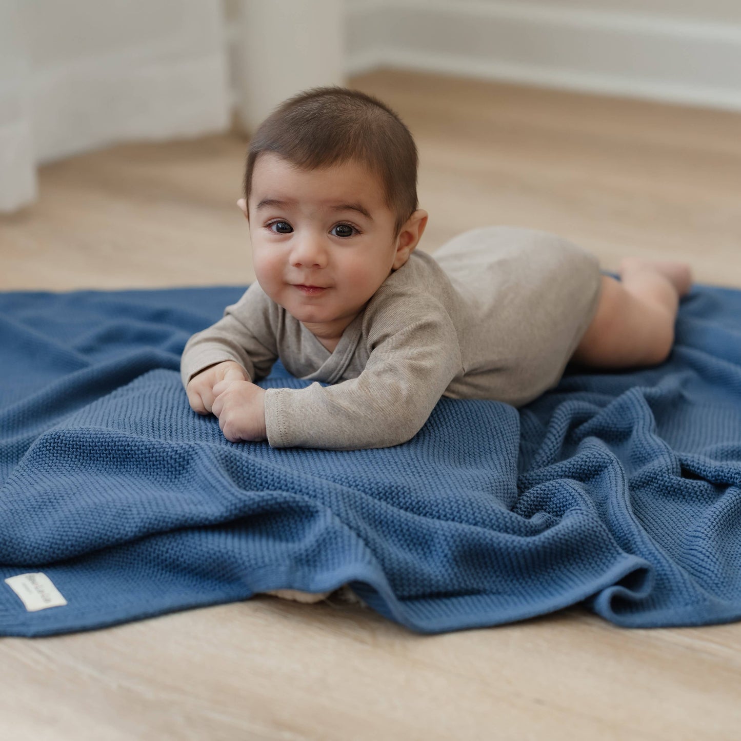 Bleu La La - 100% Organic Luxury Cotton Swaddle Receiving Baby Blanket
