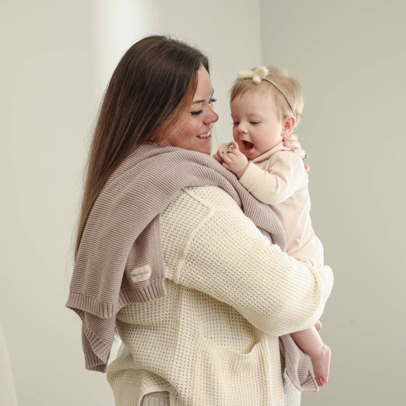 Bleu La La - 100% Organic Luxury Cotton Swaddle Receiving Baby Blanket