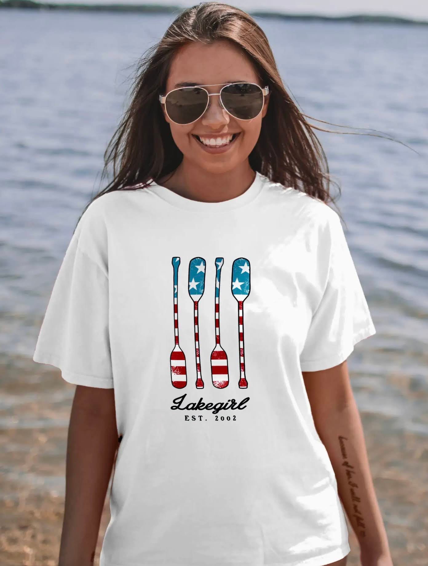 Script Americana Tee