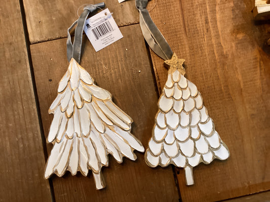 Gold cutout tree ornament Tradecie