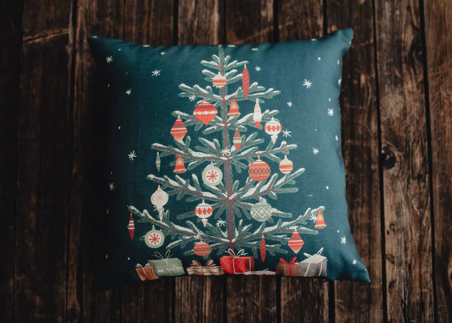 UniikPillows - Green Nordic Pine Christmas Tree | Pillow Cover | Personalized Gift | Rustic Christmas Decor | Best Friend Christmas Gift | Christmas Gift
