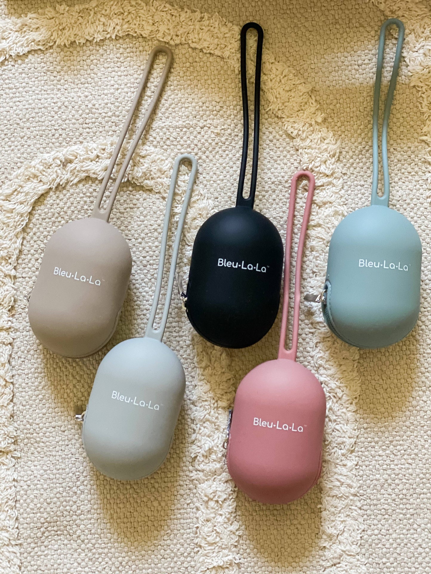 Bleu La La - Soft Silicone Pacifier Case