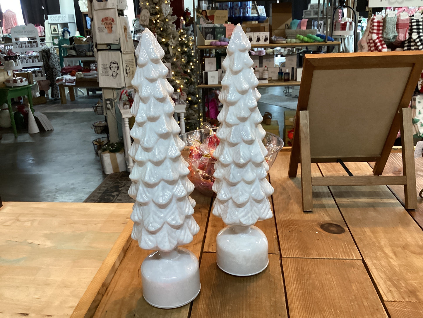 Tradecie spinning glass tree LED music