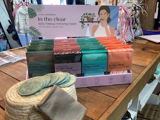 In the Clear, Daily Makeup Removal Towels