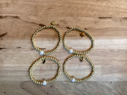 Alex Carol one pearl bracelet