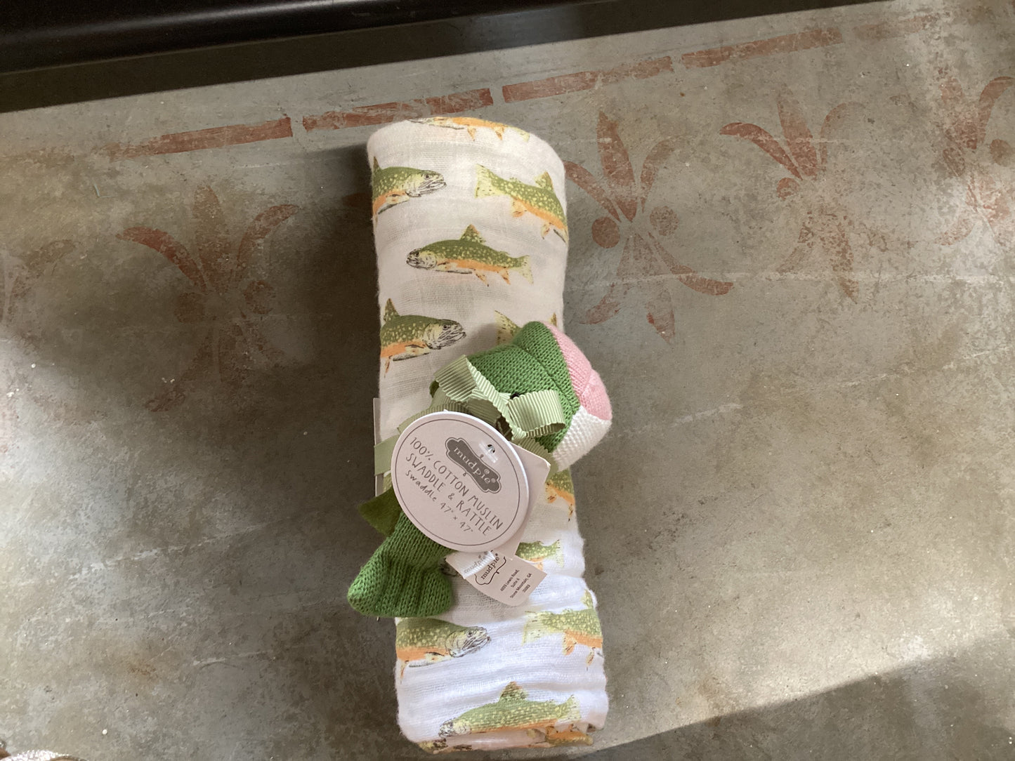 FISH SWADDLE AND RATTLE
