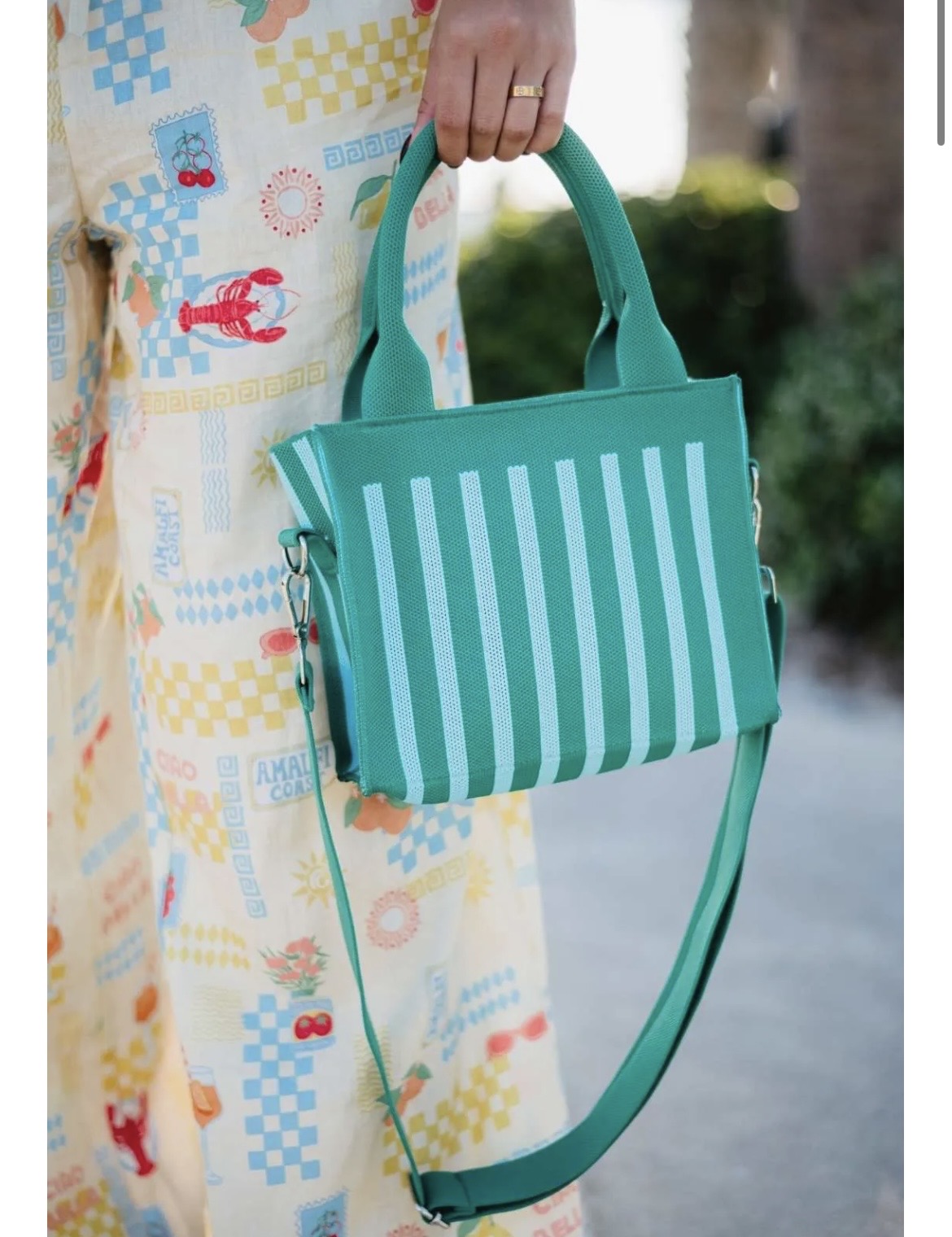 Katydid canvas tote bag