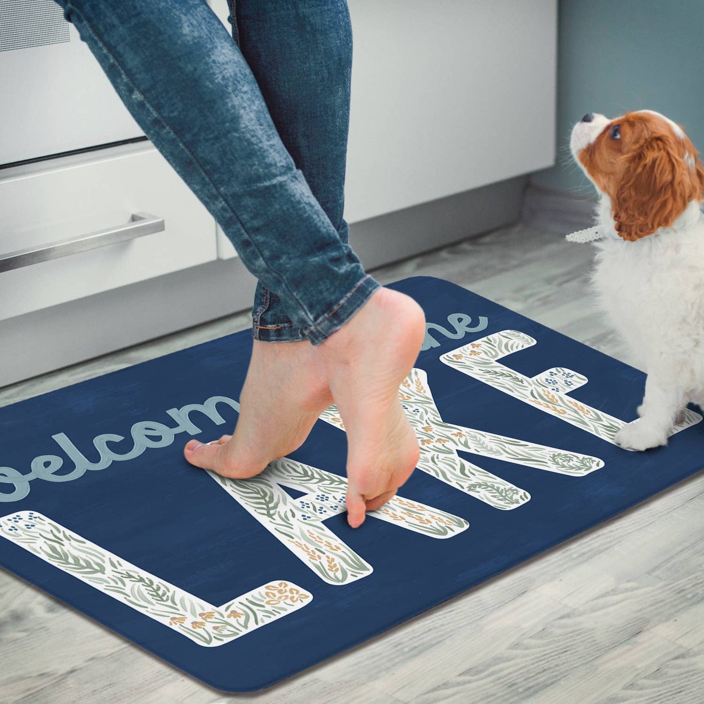CounterArt/Highland Home/Thirstystone - "Welcome To Lake" 30" x 20" Decorative Comfort Floor Mat