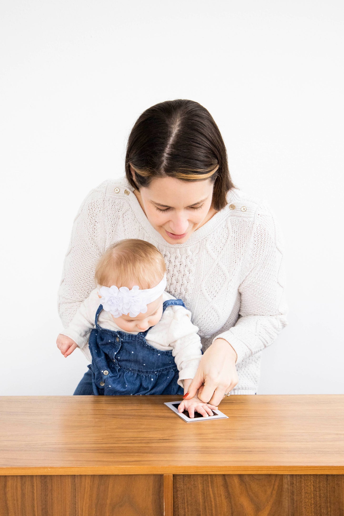 Pearhead - Baby Handprint or Footprint Clean-Touch Ink Pad Kit