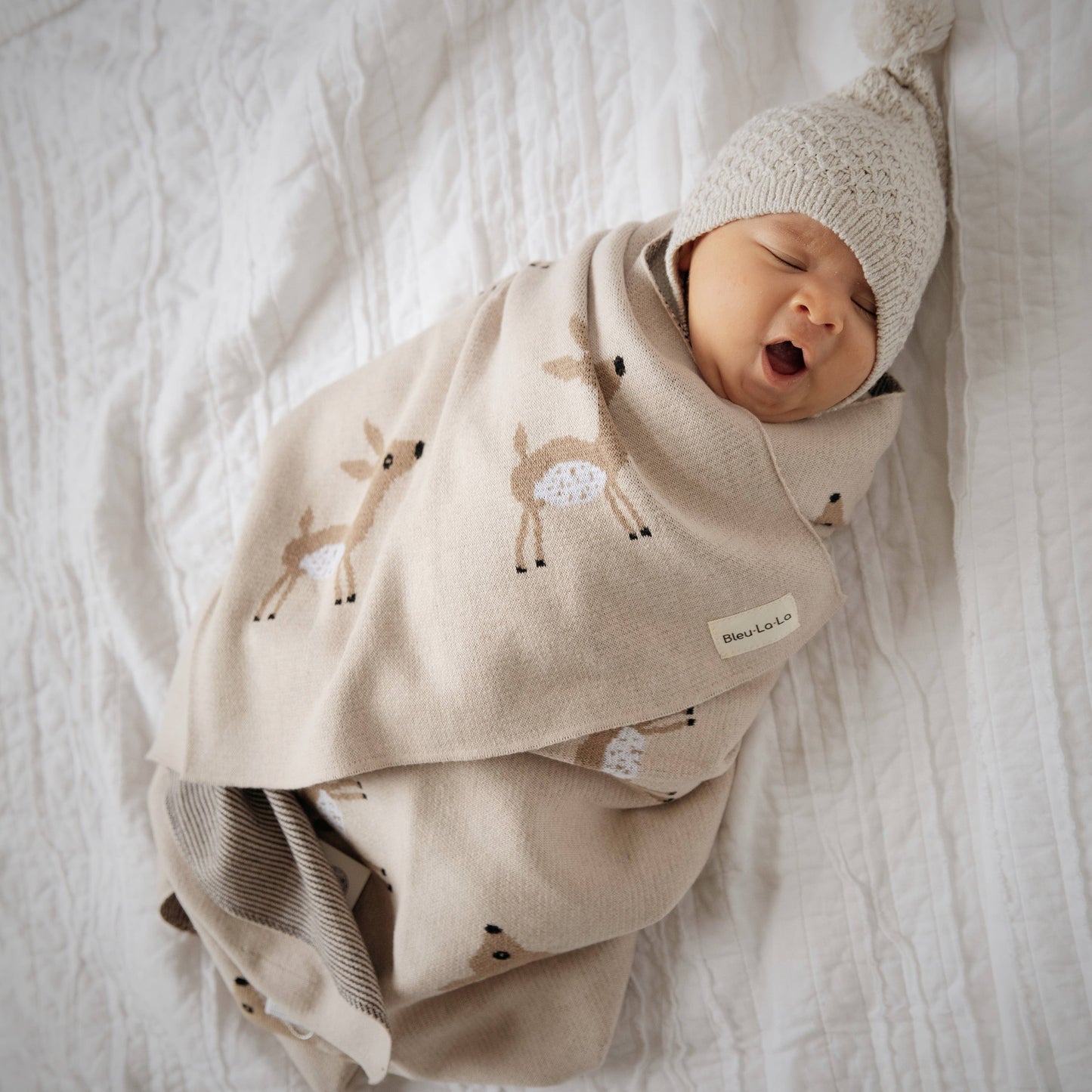 Bleu La La - 100% Luxury Cotton Receiving Swaddle Baby Blanket - Deer