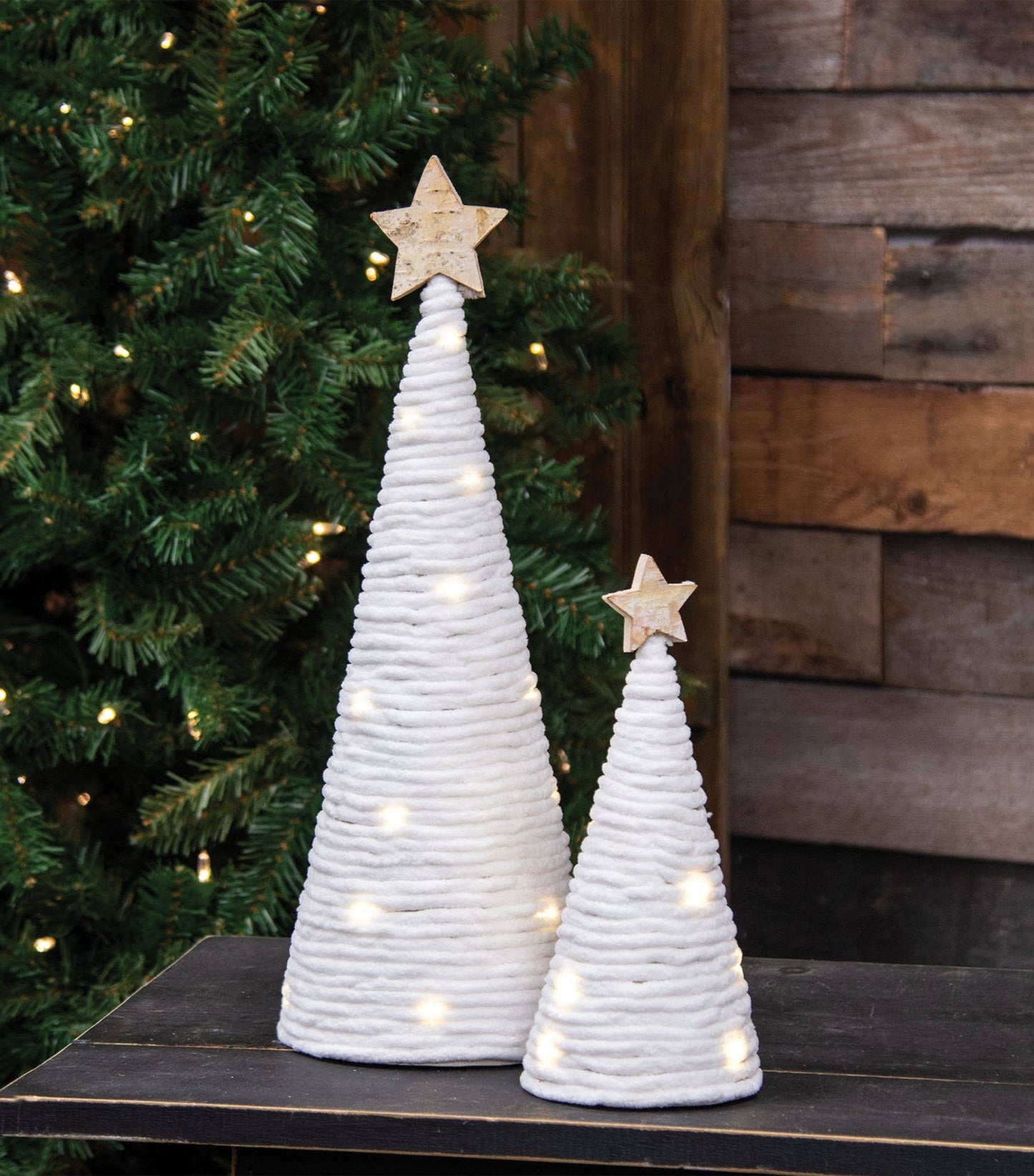 White Yarn Christmas Tree w/LED Lights, Large