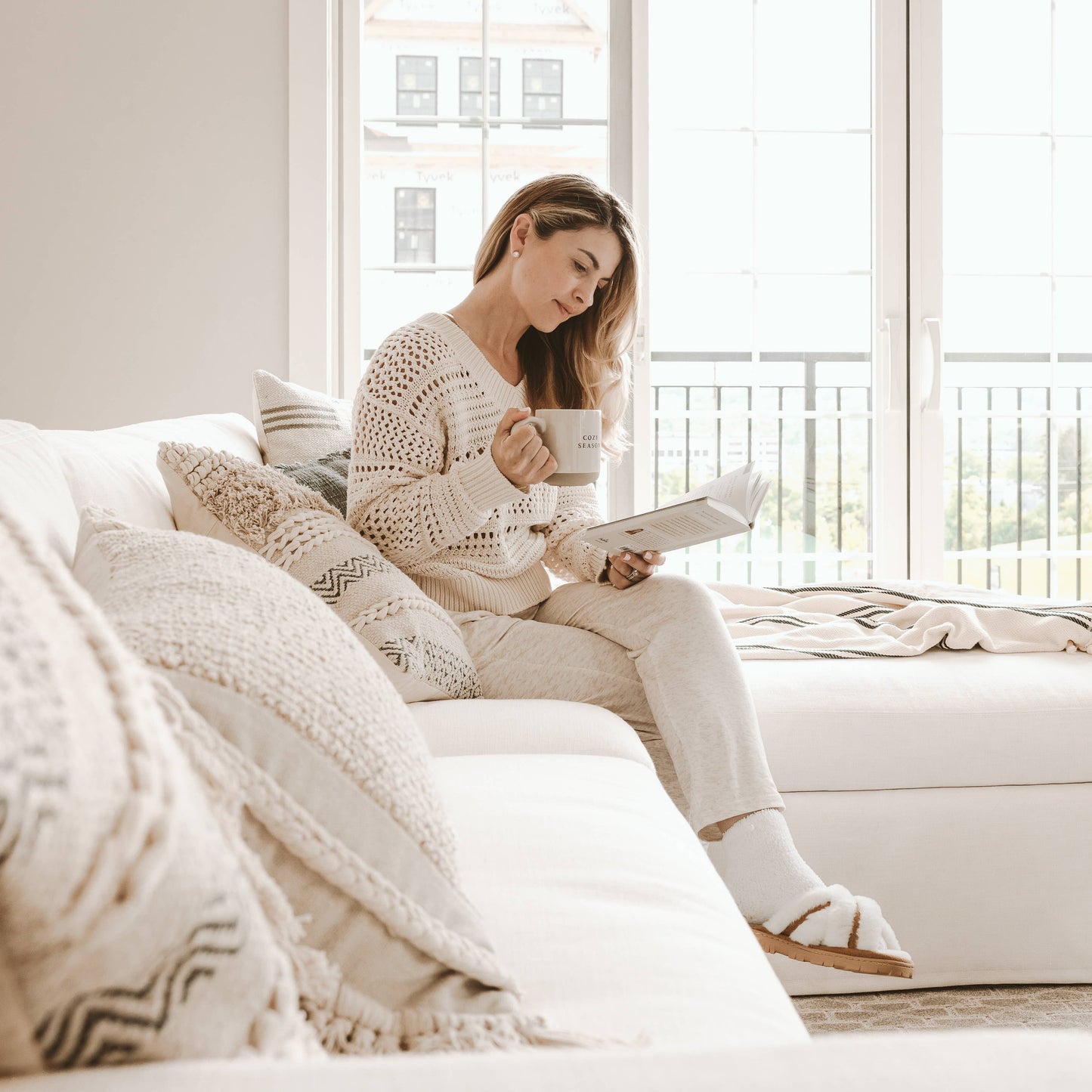 Sweet Water Decor - Go For It: 90 Devotions to Boldly Live the Life God Created